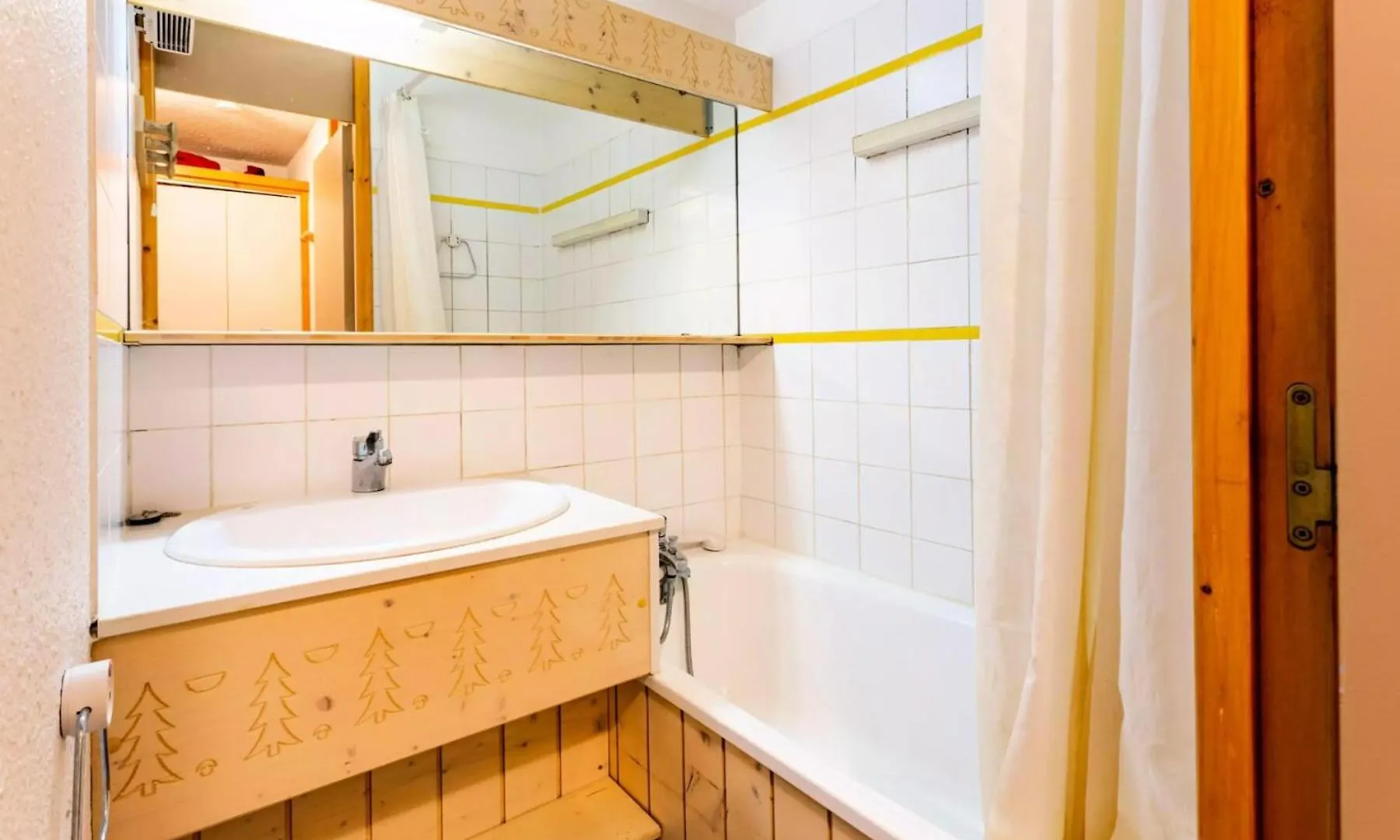Apartment Residence Les Brigues - Maeva Home - Appartement 2 Pieces 6 Personnes - Con 98 Courchevel France