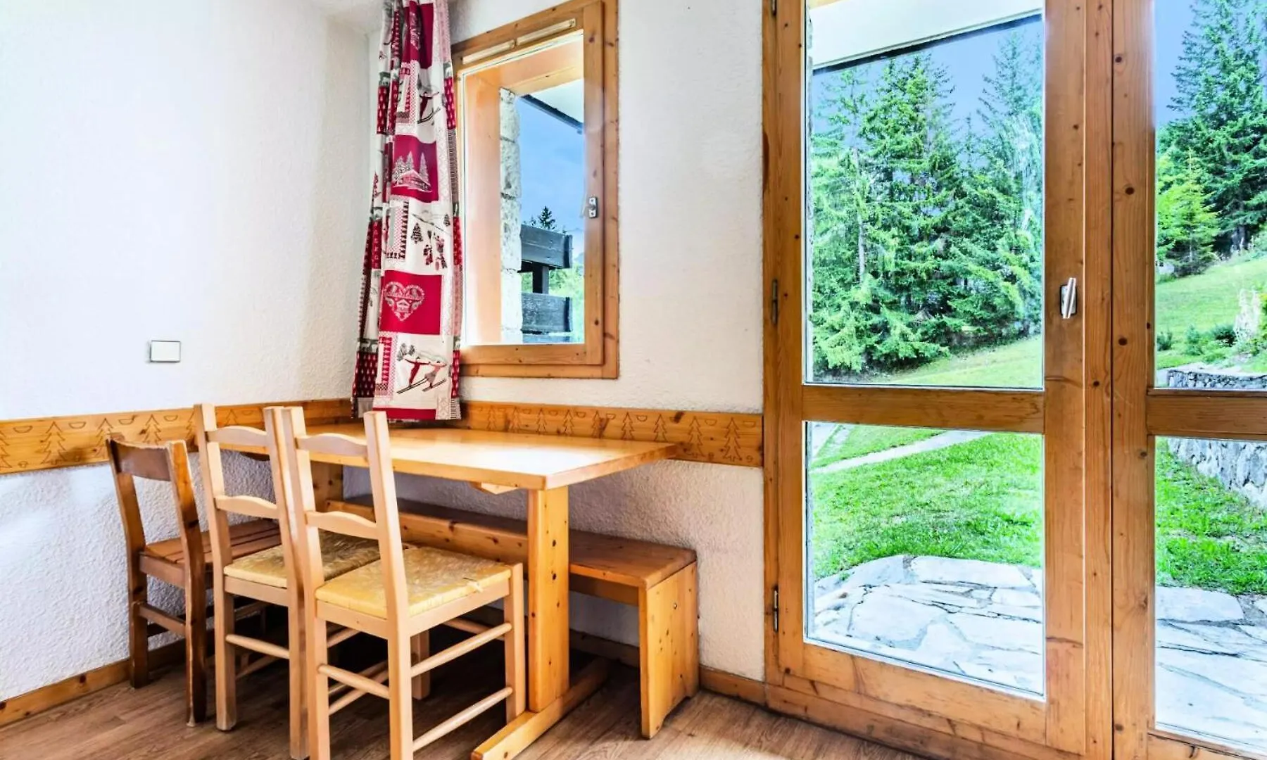 Residence Les Brigues - Maeva Home - Appartement 2 Pieces 6 Personnes - Con 98 Courchevel Apartment