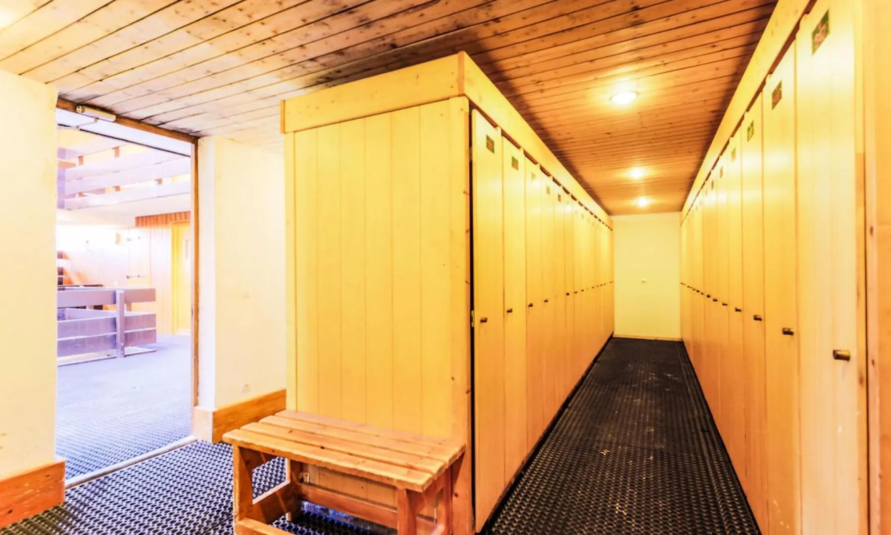 Apartment Residence Les Brigues - Maeva Home - Appartement 2 Pieces 6 Personnes - Con 98 Courchevel France
